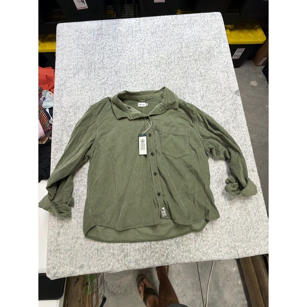 Alpine Design Womens XL Corduroy Button Down Shirt Olive Haze Green ADW24301 NWT